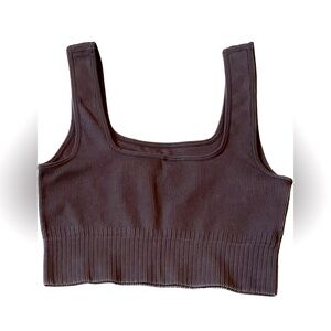 💕 NWOT Women’s wine/purple cropped tank top/sports bra w/matching leggings in xs